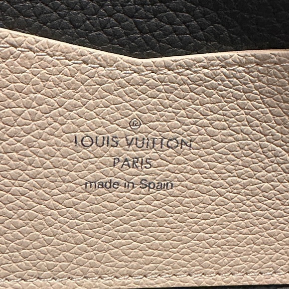Louis Vuitton Lockme Zippy Wallet Soft Calf Leather 2018 UB4108 Red&Cream COA - Picture 9 of 16